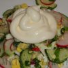 Салат из редиса, огурцов и яиц