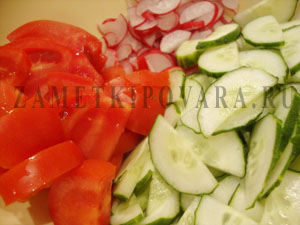 Салат овощной с эстрагоном
